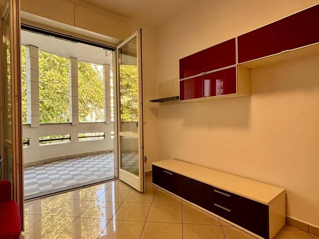appartamento in vendita a Milano in zona Isola