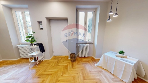 appartamento in vendita a Milano in zona Isola