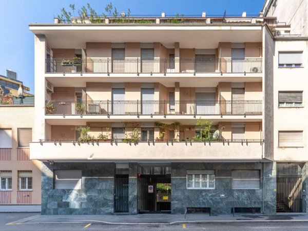 appartamento in vendita a Milano in zona Isola