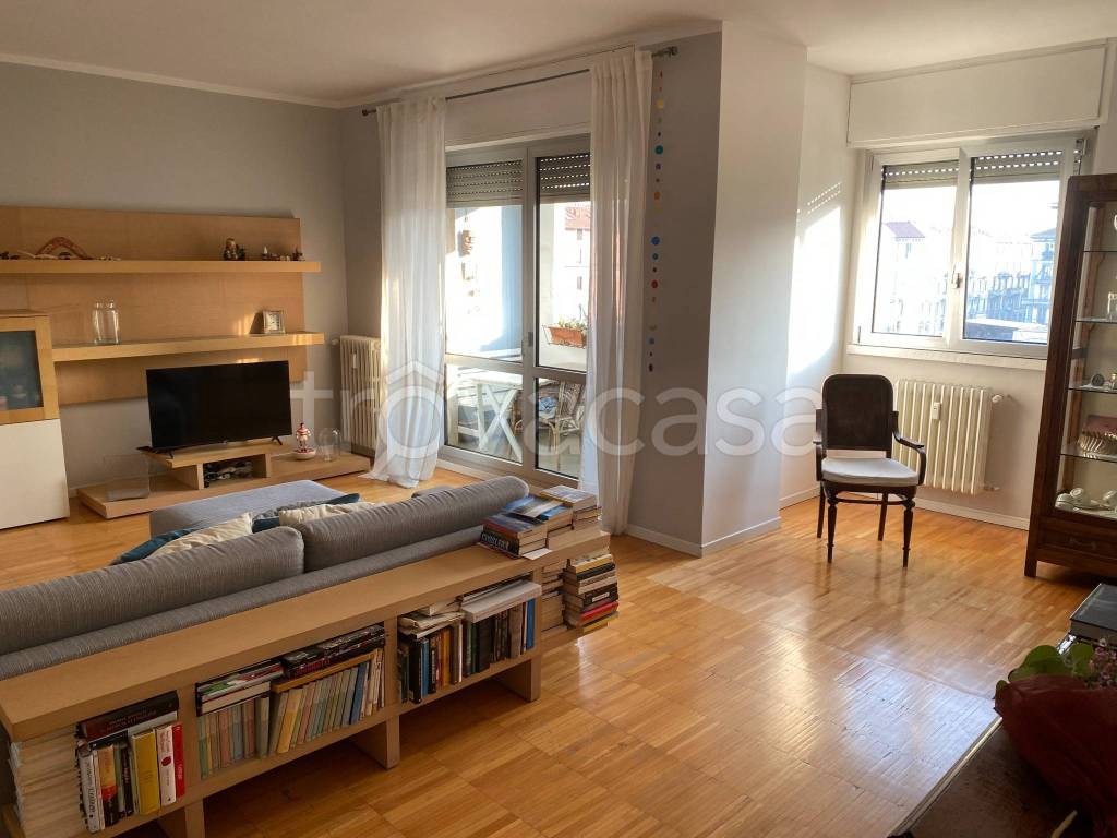 appartamento in vendita a Milano in zona Maciachini