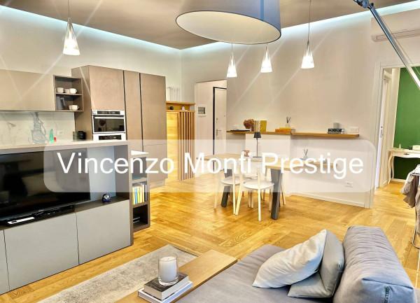 appartamento in vendita a Milano in zona Cadorna