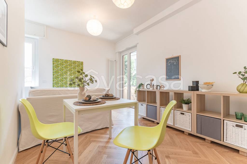 appartamento in vendita a Milano in zona Piazzale Lodi
