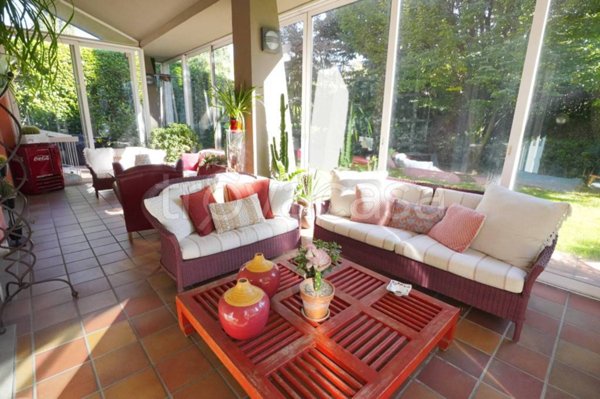 casa indipendente in vendita a Milano in zona Gallaratese