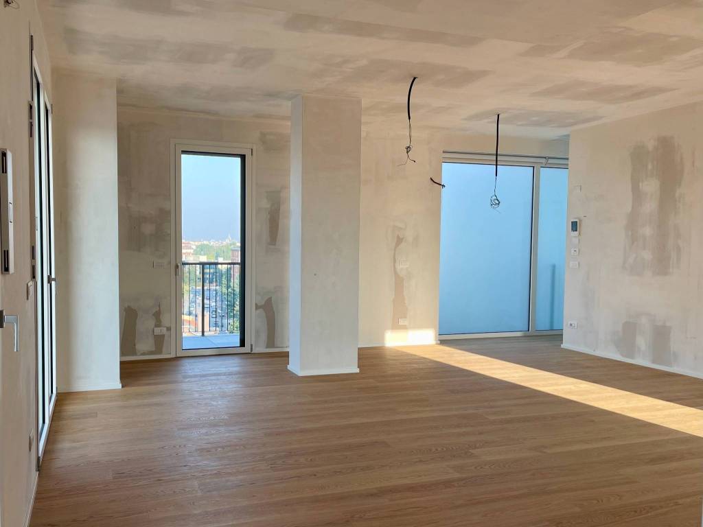 appartamento in vendita a Milano in zona Solari