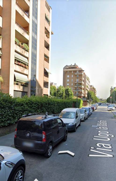 negozio in vendita a Milano in zona Adriano