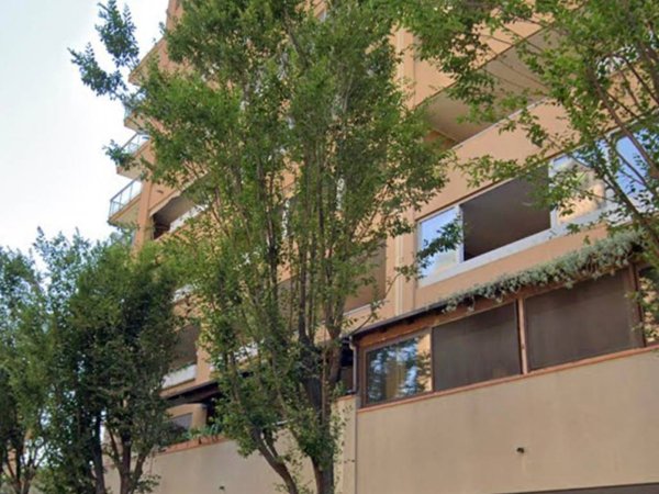 negozio in vendita a Milano in zona Adriano