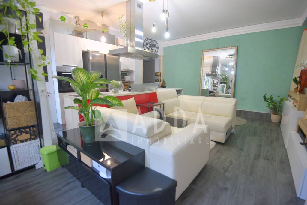 appartamento in vendita a Milano in zona Casoretto