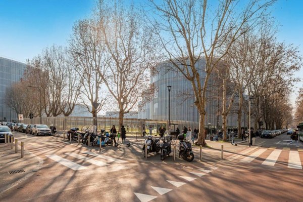 appartamento in vendita a Milano in zona Bocconi