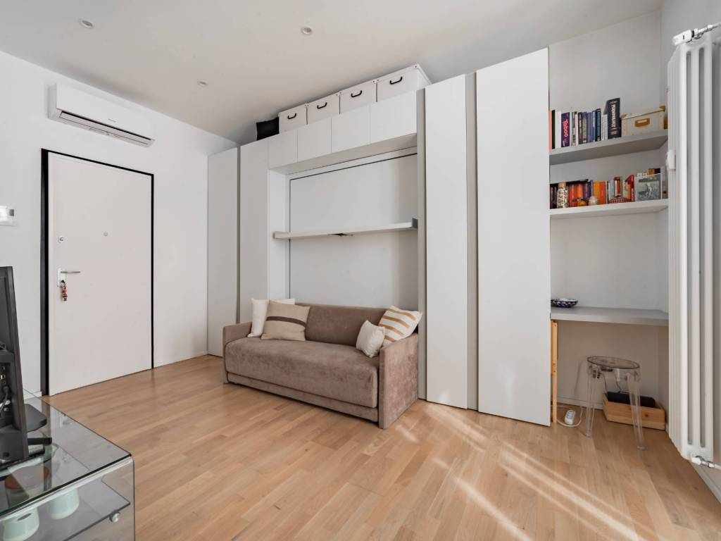 appartamento in vendita a Milano in zona Centro Direzionale