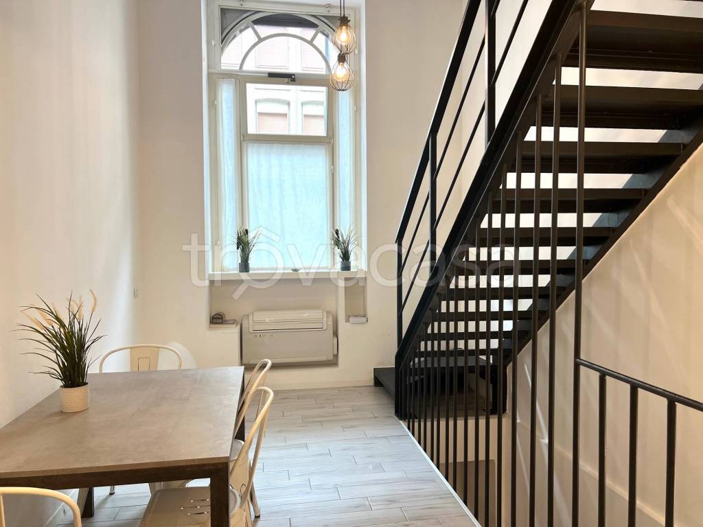 appartamento in vendita a Milano in zona Centro Direzionale