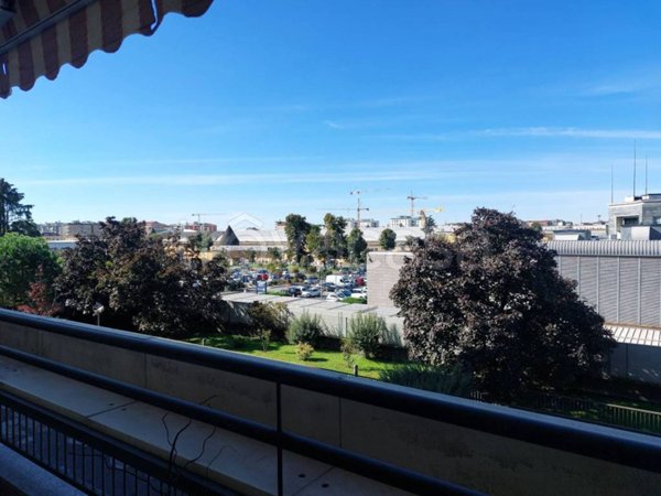 appartamento in vendita a Milano in zona Lambrate