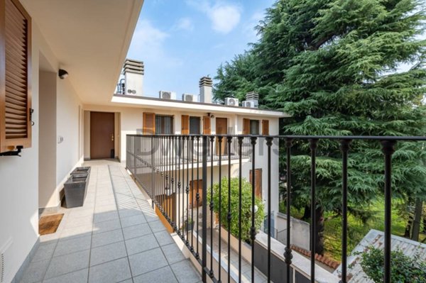 appartamento in vendita a Milano in zona Corvetto