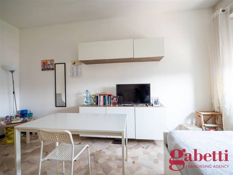 appartamento in vendita a Milano in zona Città Studi