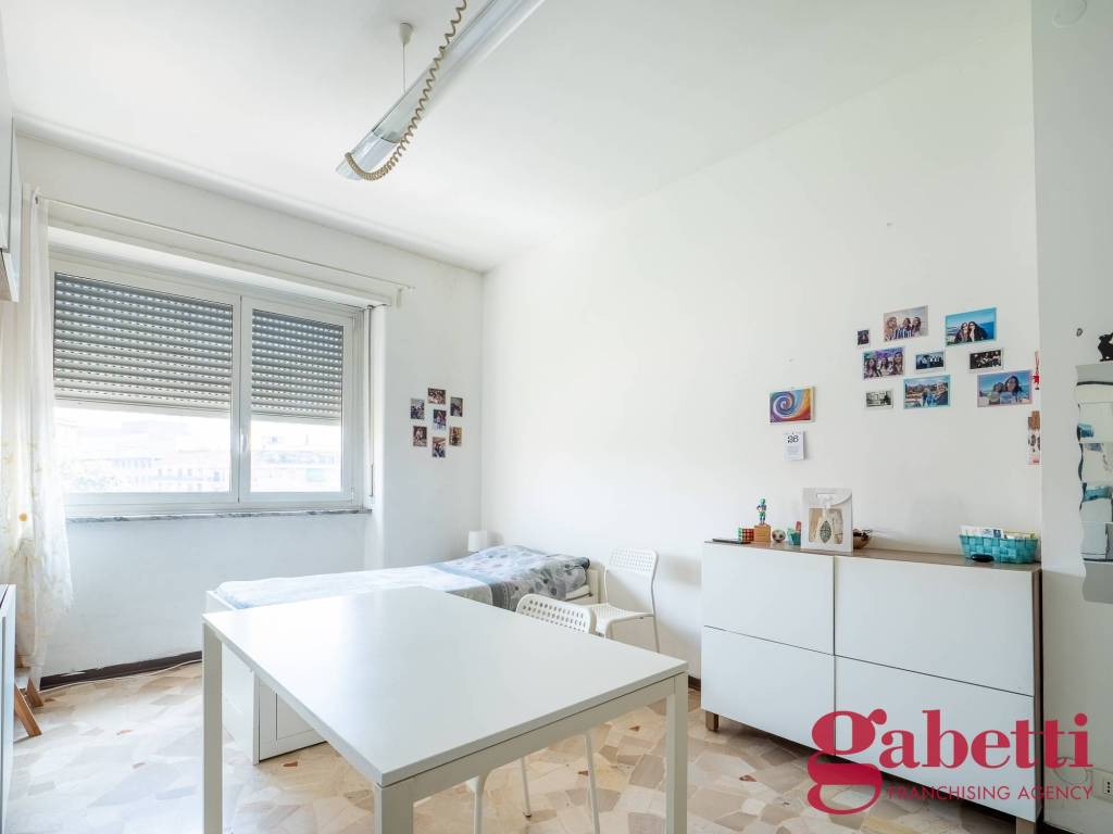 appartamento in vendita a Milano in zona Casoretto