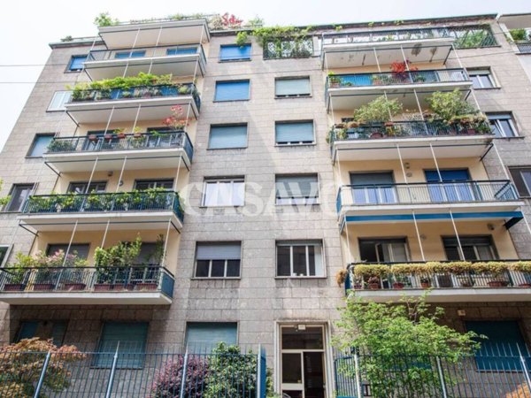 appartamento in vendita a Milano in zona Porta Vigentina