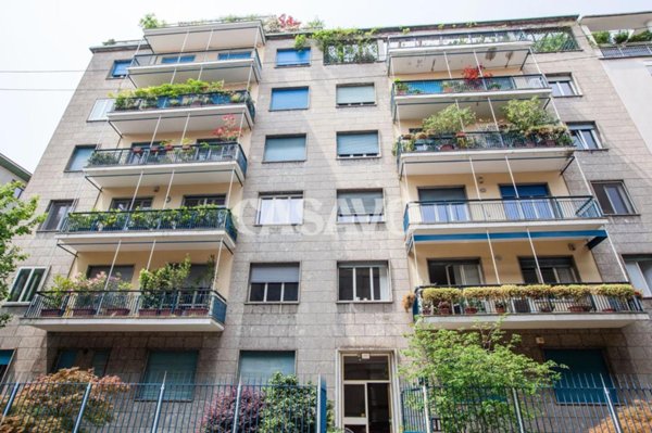 appartamento in vendita a Milano in zona Porta Vigentina