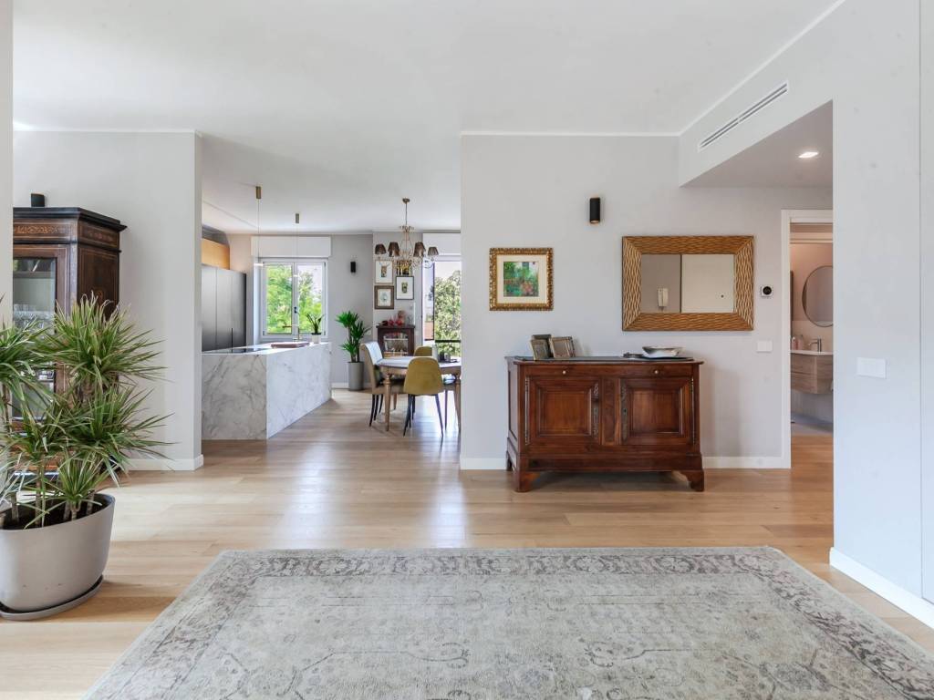 appartamento in vendita a Milano in zona Città Studi