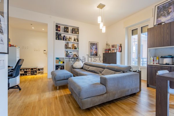 appartamento in vendita a Milano in zona Porta Venezia