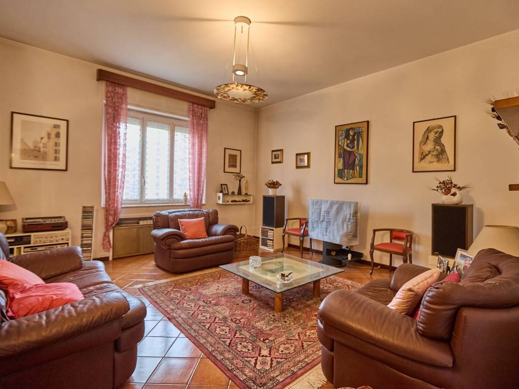 appartamento in vendita a Milano in zona Città Studi