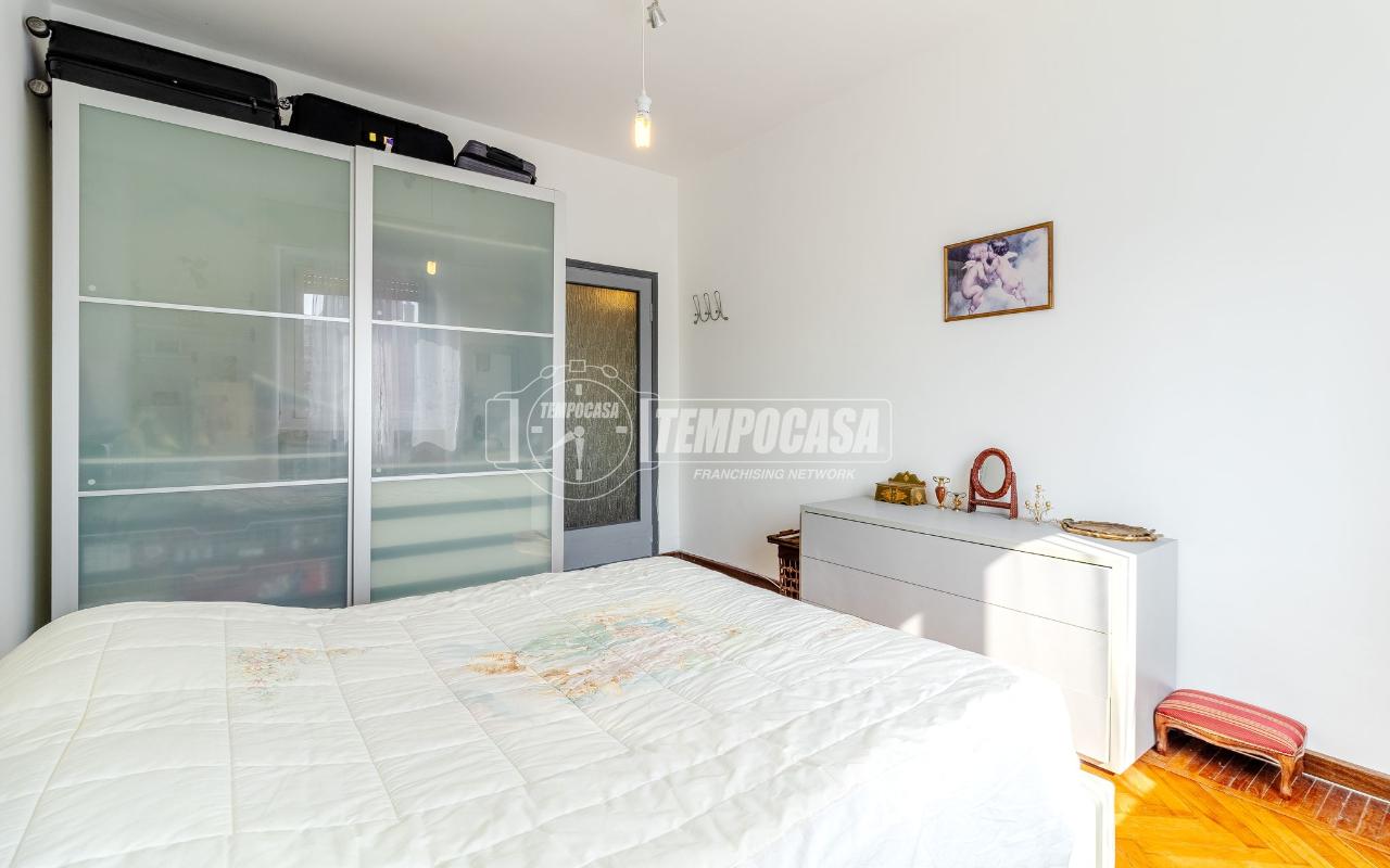 appartamento in vendita a Milano in zona Corvetto
