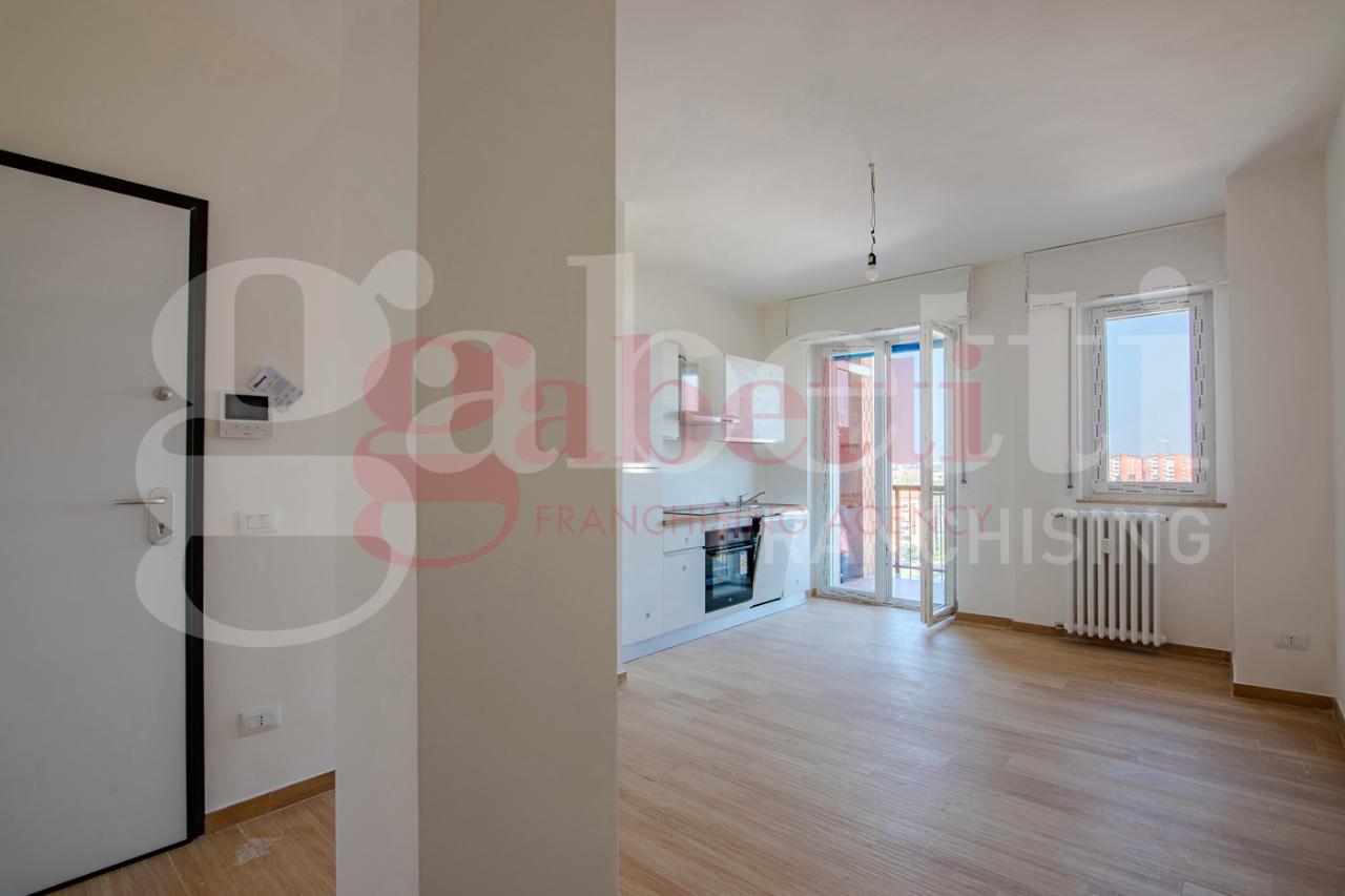 appartamento in vendita a Milano in zona Famagosta