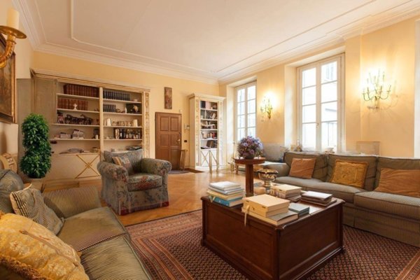 appartamento in vendita a Milano in zona Brera