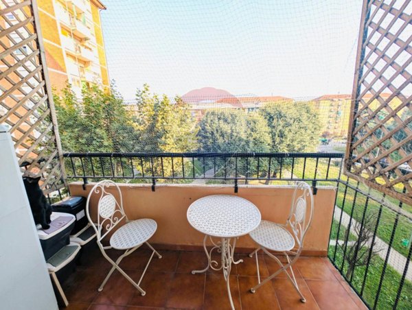 appartamento in vendita a Milano in zona Segnano