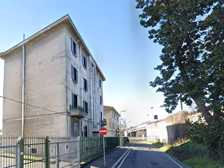 appartamento in vendita a Milano in zona Rogoredo