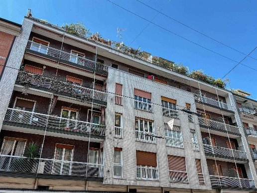 appartamento in vendita a Milano in zona Conchetta