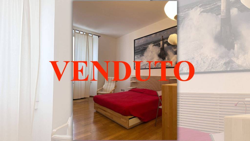 appartamento in vendita a Milano in zona Morivione