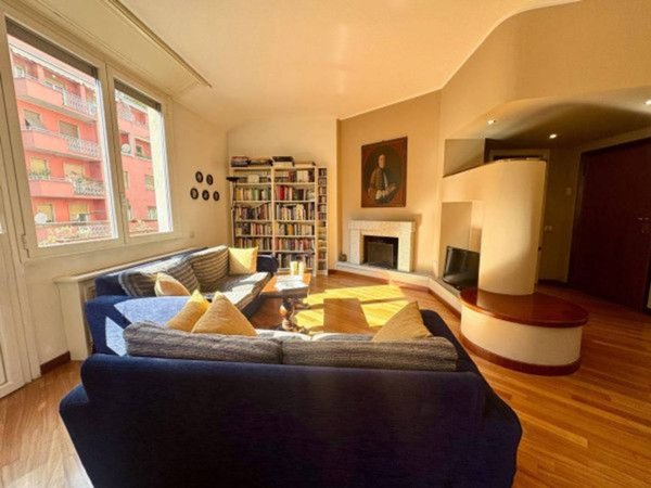 appartamento in vendita a Milano in zona XXII Marzo