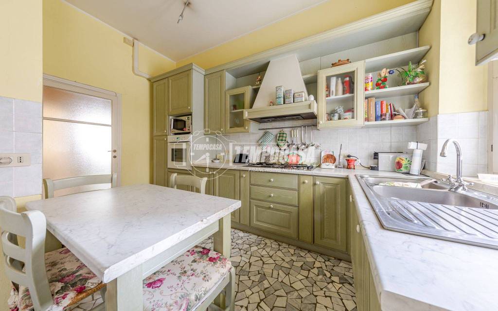 appartamento in vendita a Milano in zona Porta Vittoria