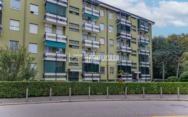 appartamento in vendita a Milano in zona Quarto Oggiaro