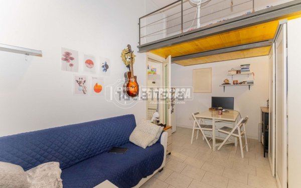 appartamento in vendita a Milano in zona Affori