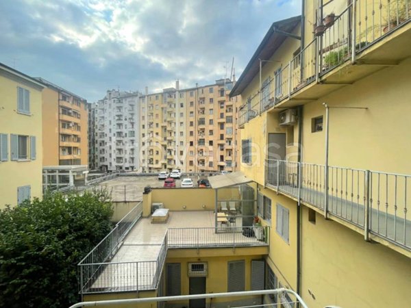 appartamento in vendita a Milano in zona Porta Romana