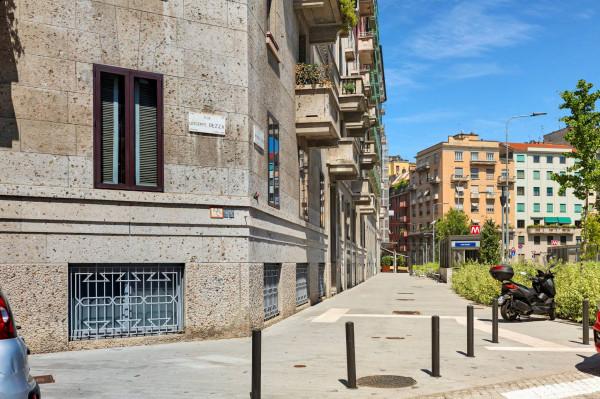 appartamento in vendita a Milano in zona Solari