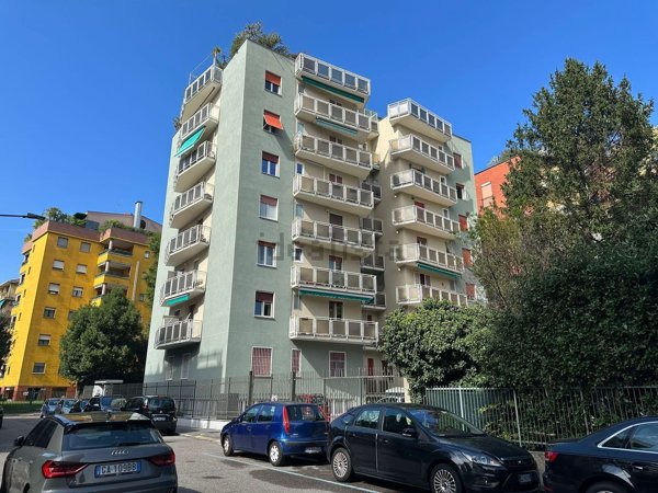 appartamento in vendita a Milano in zona Affori