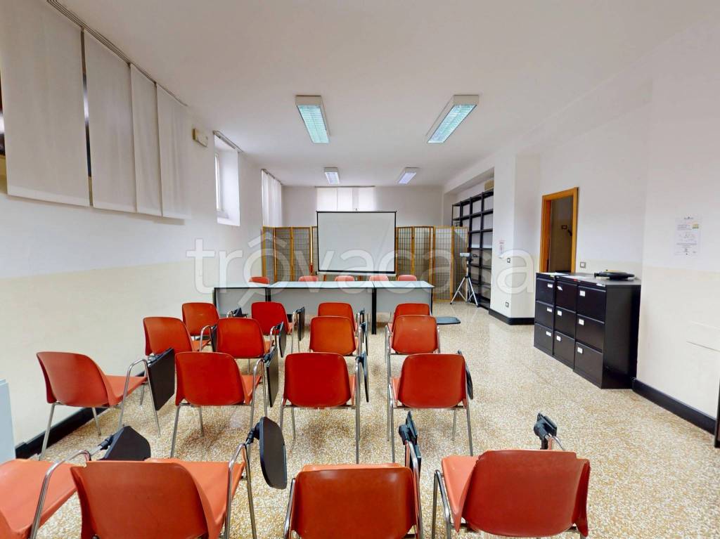 ufficio in vendita a Milano in zona Musocco