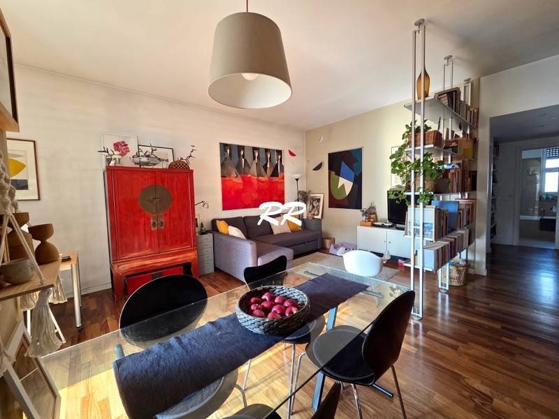 appartamento in vendita a Milano in zona Sempione