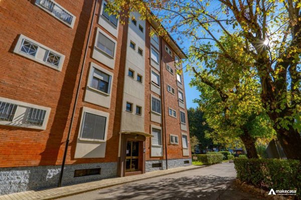 appartamento in vendita a Milano in zona Forlanini