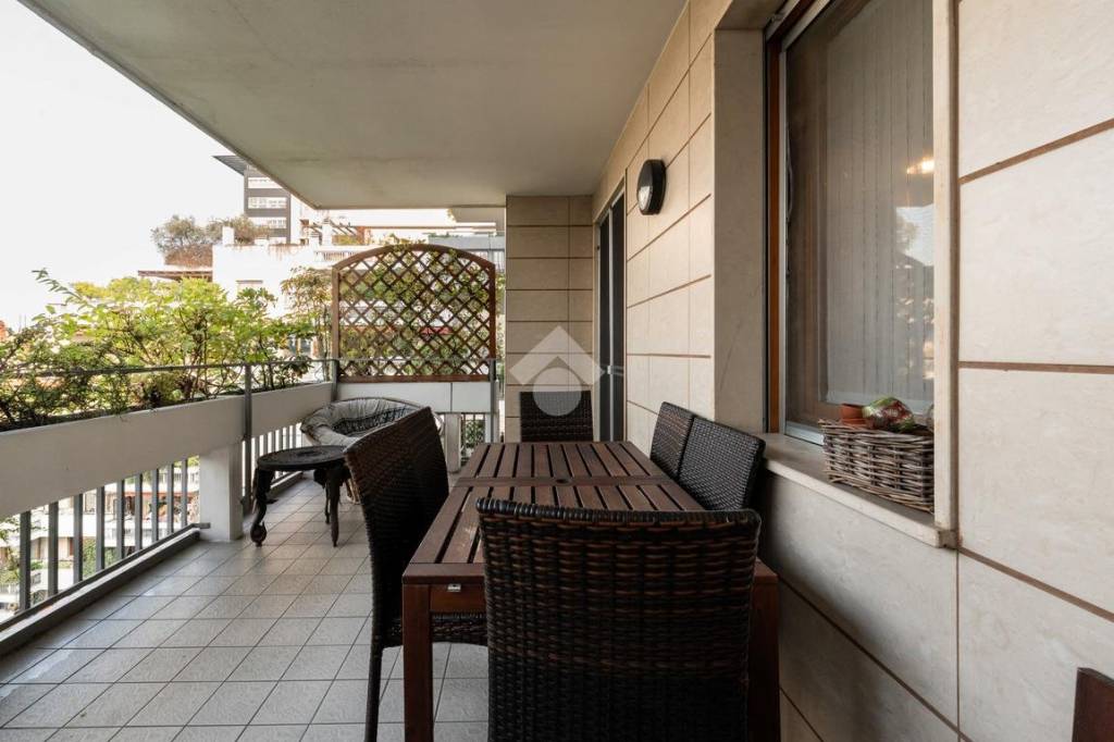 appartamento in vendita a Milano in zona Vigentino