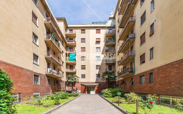 appartamento in vendita a Milano in zona Bovisa