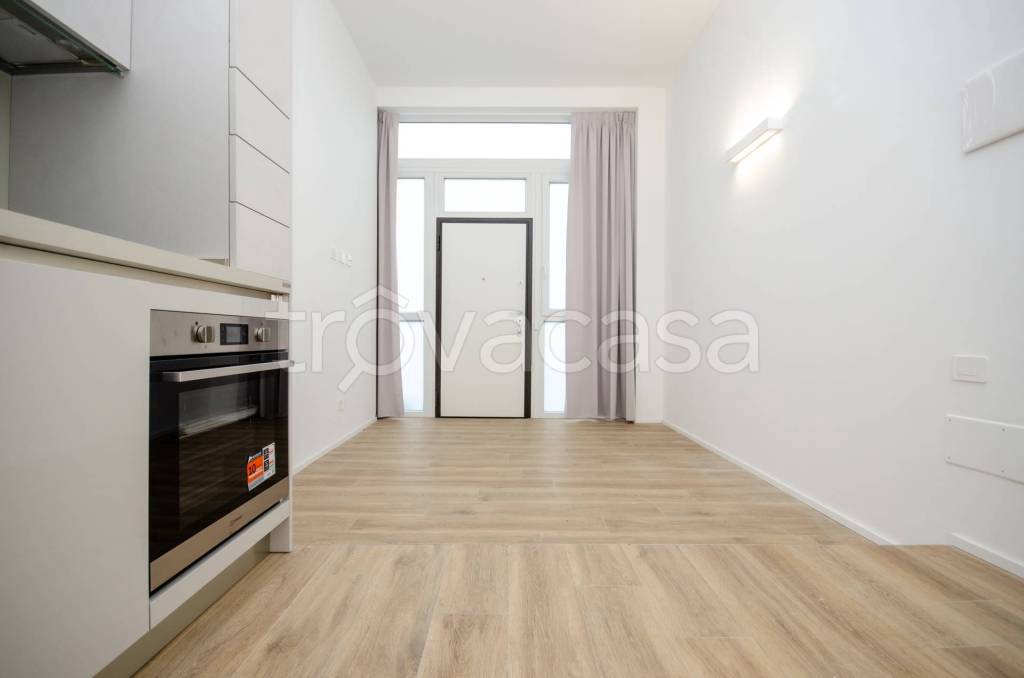 appartamento in vendita a Milano in zona Vigentino