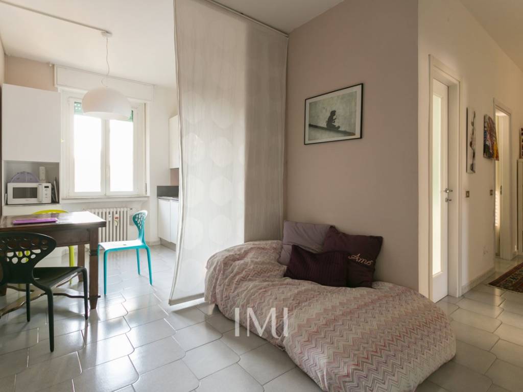 appartamento in vendita a Milano in zona Bocconi