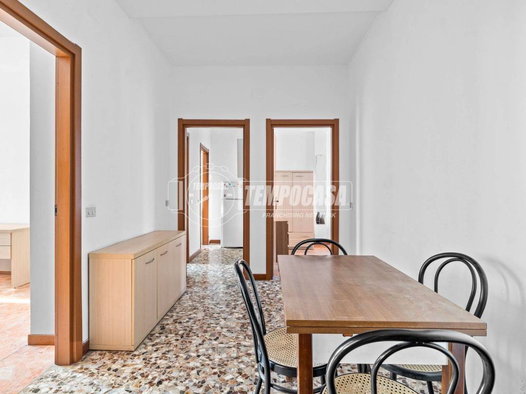 appartamento in vendita a Milano in zona Lambrate