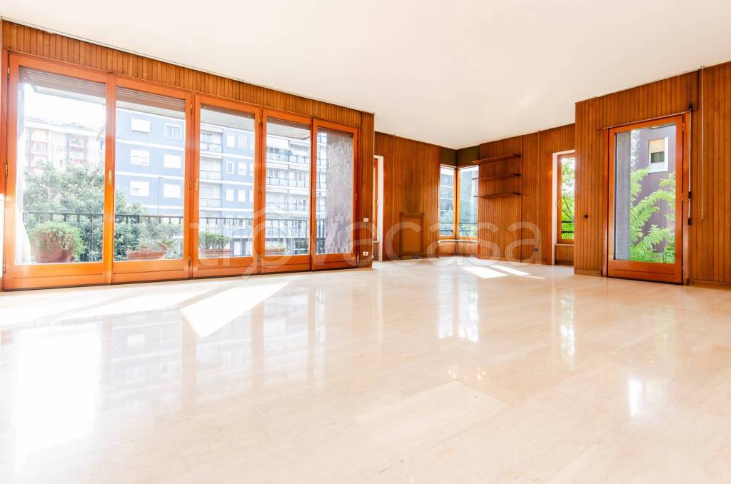 appartamento in vendita a Milano in zona San Siro