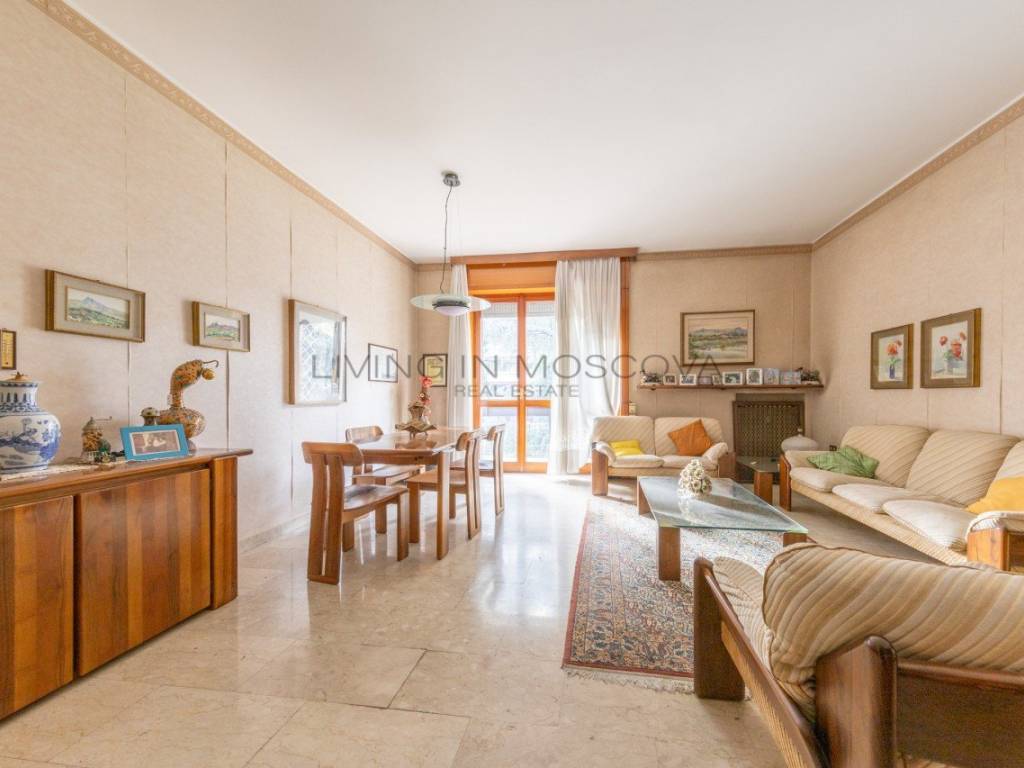 appartamento in vendita a Milano in zona Brera