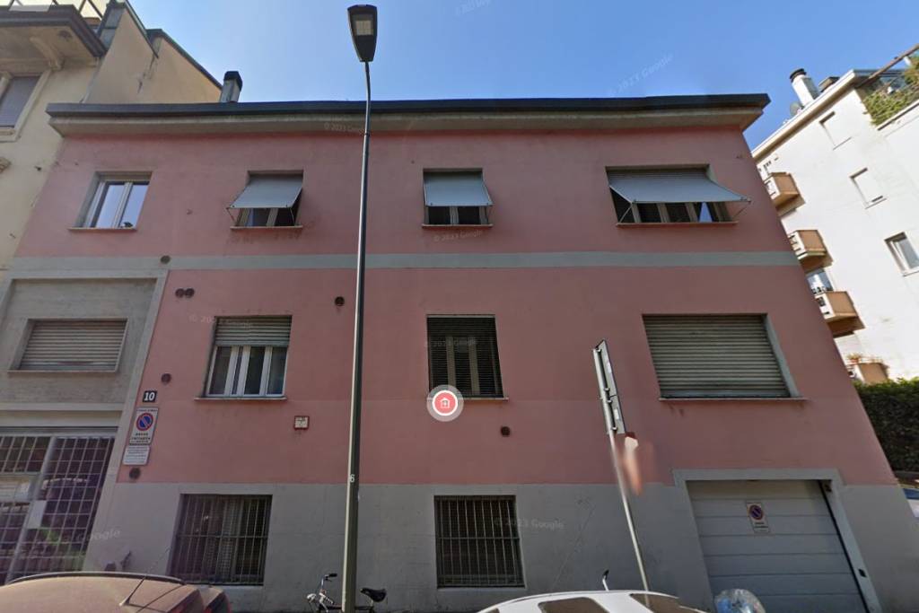 appartamento in vendita a Milano in zona Morivione