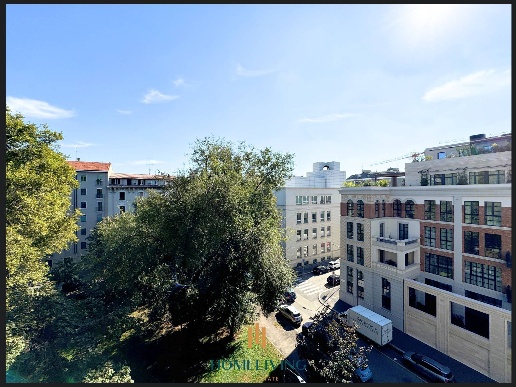 appartamento in vendita a Milano in zona Cadorna