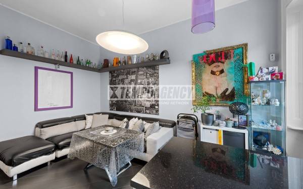 appartamento in vendita a Milano in zona Città Studi